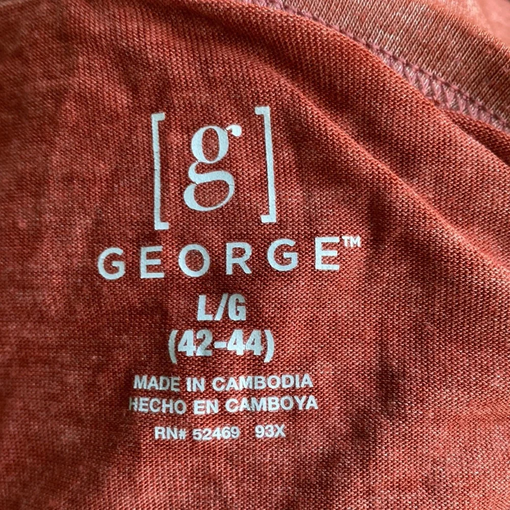 💜3/$15 George Men’s Lightweight Shirt - Picture 5 of 6